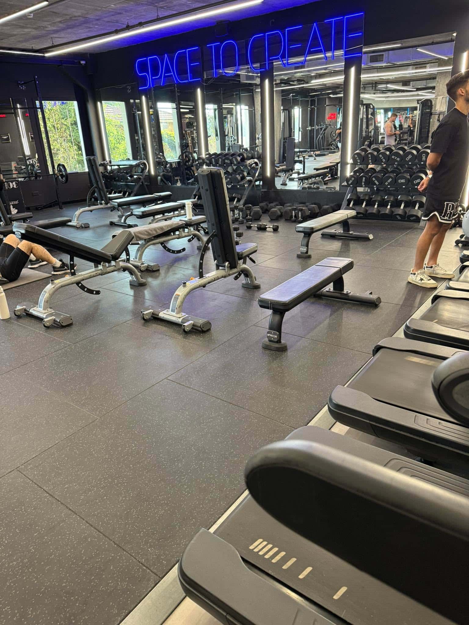 7 חודשים ללא אימון למה? לא יודע!!
בגדול תרוצים בראש.

היום לאחר 7 חודשים 
הרגשה מדהימה ,
מה חשבתי לעצמי?
חייבים לקחת החלטות לקום ולעשות♥️